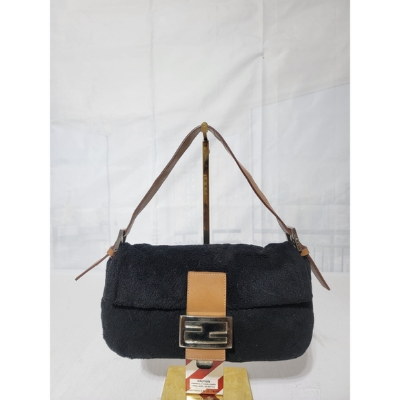 Fendi Black Suede Baguette Bag With Silver Tone Zucchino Logo Closure - Picture 1 of 16